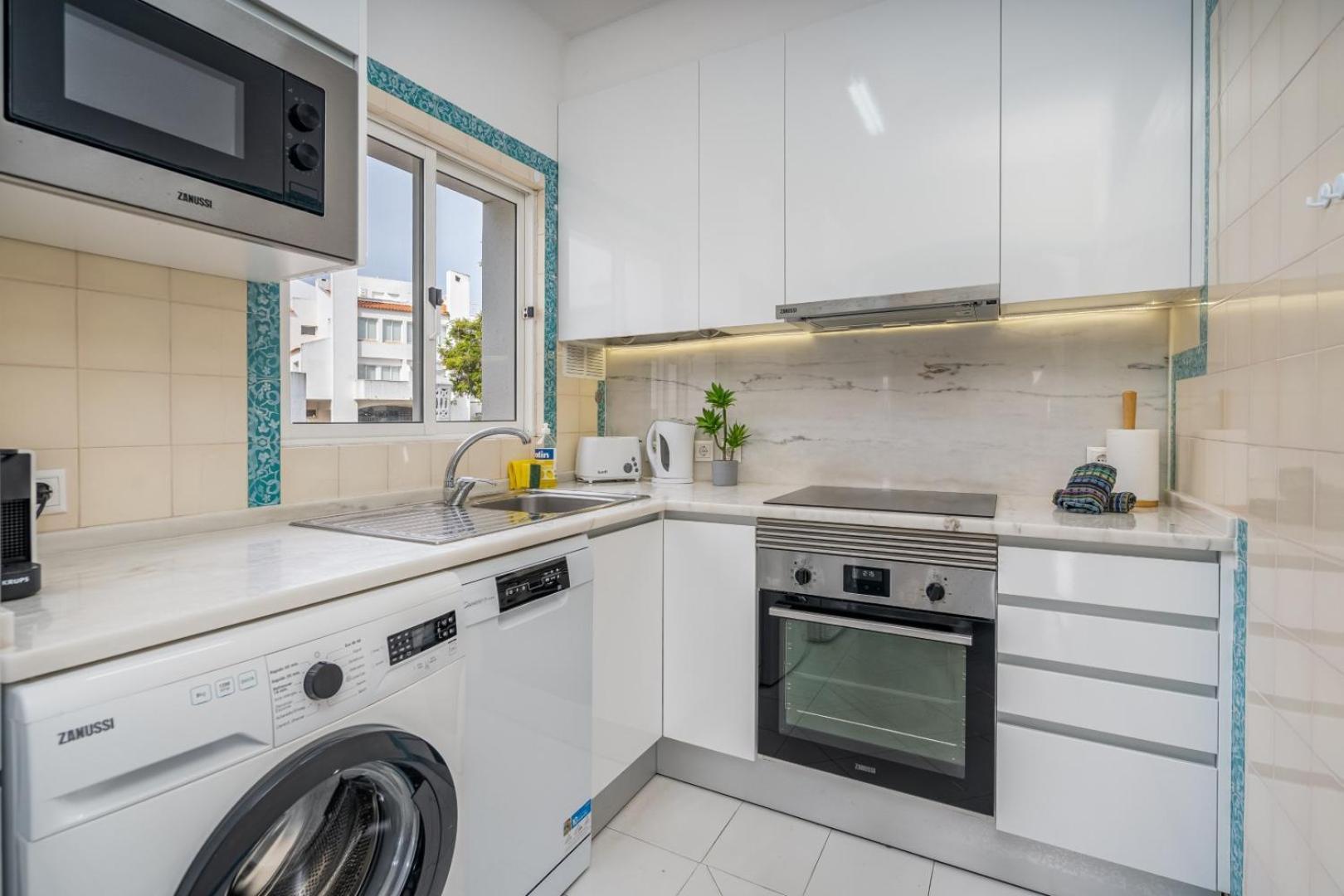 Prainha Lounge Apartment Alvor Bagian luar foto